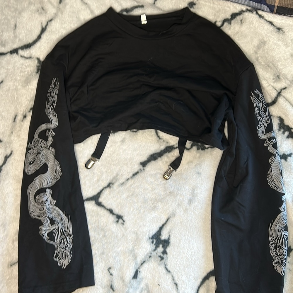 Cropped dragon sleeved shirt (S)